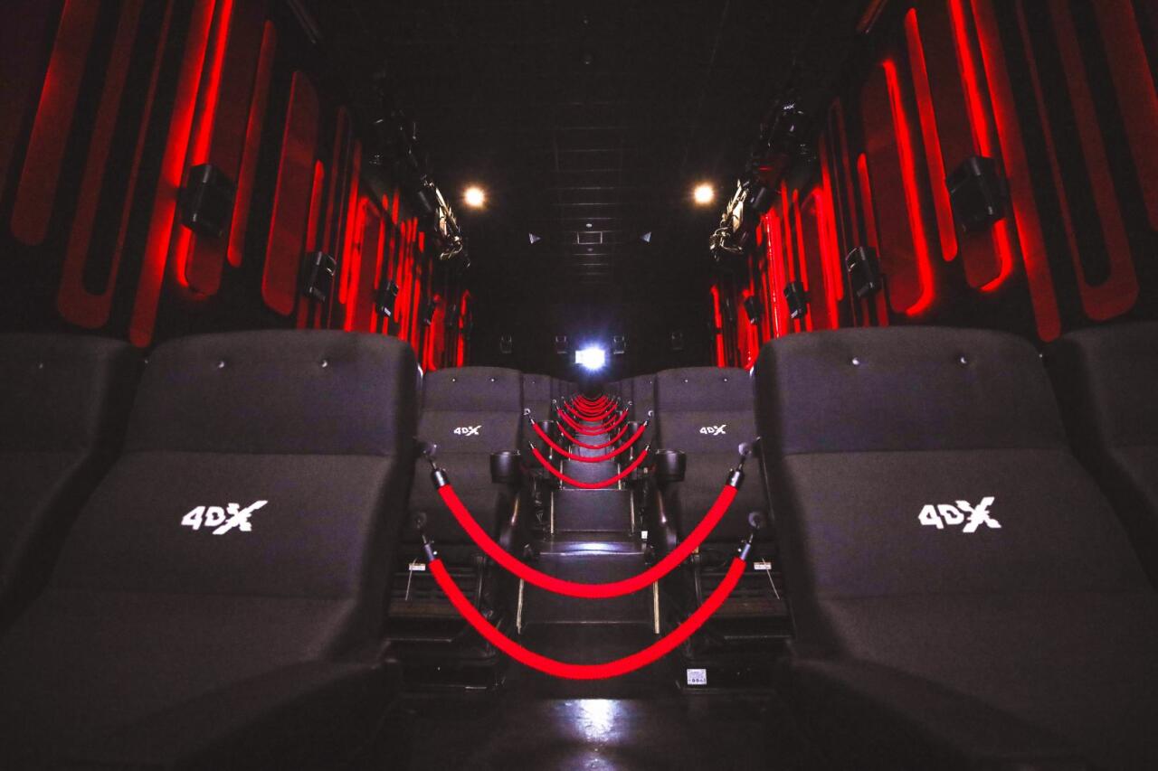 В Баку показали фильм "Человек-паук: Нет пути домой" с новейшей технологией 4DX