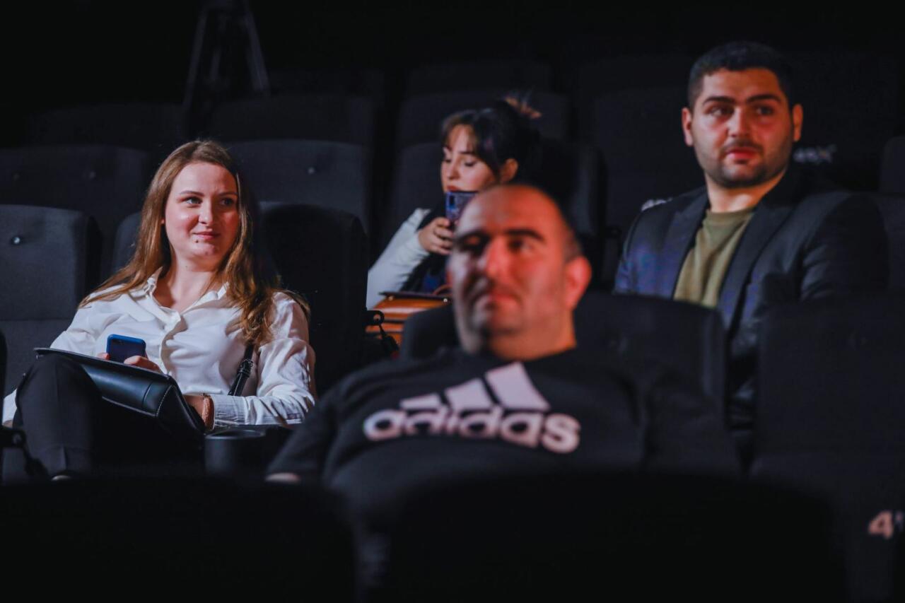 В Баку показали фильм "Человек-паук: Нет пути домой" с новейшей технологией 4DX