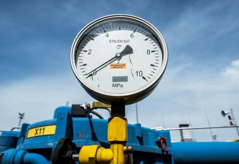 Цена газа в Европе снизилась более чем на 2%
