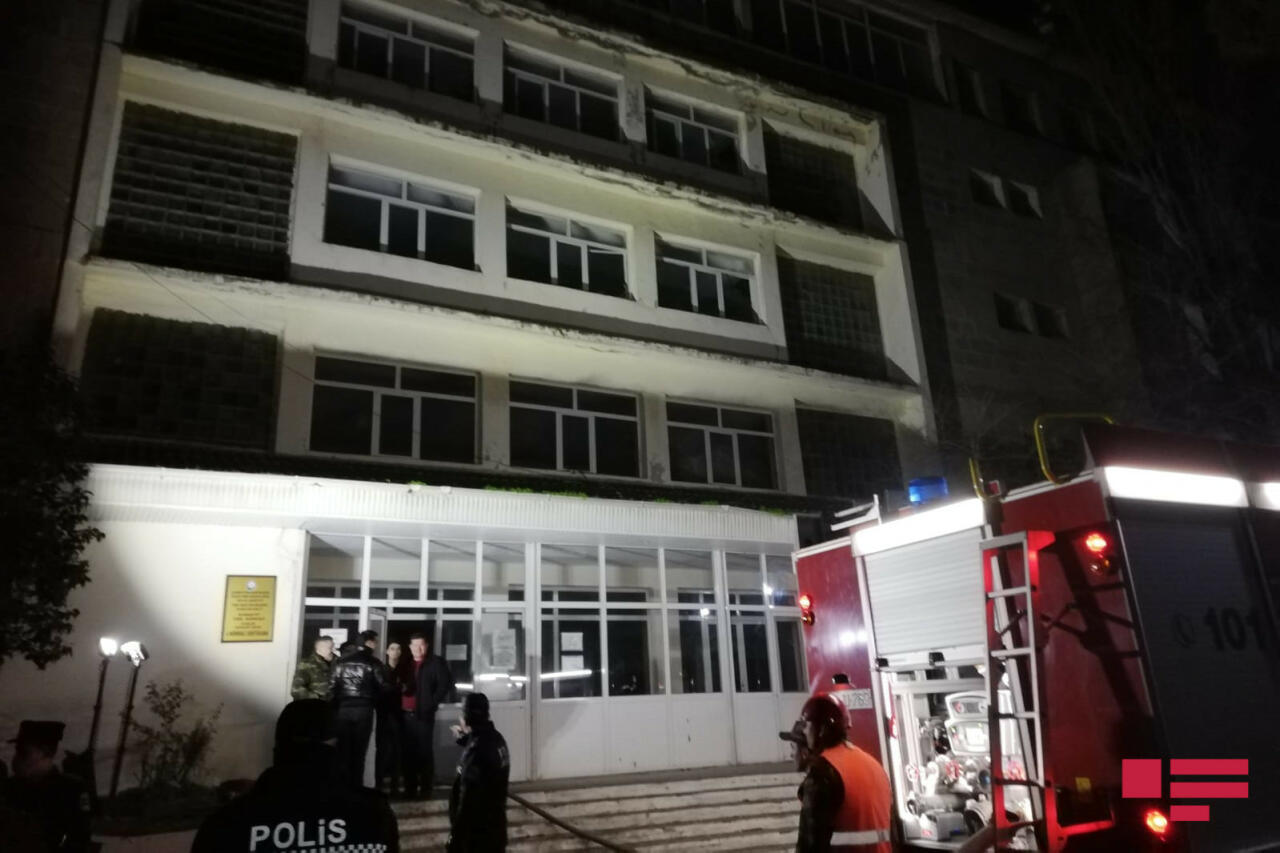 Пожар в больнице в Сумгайыте