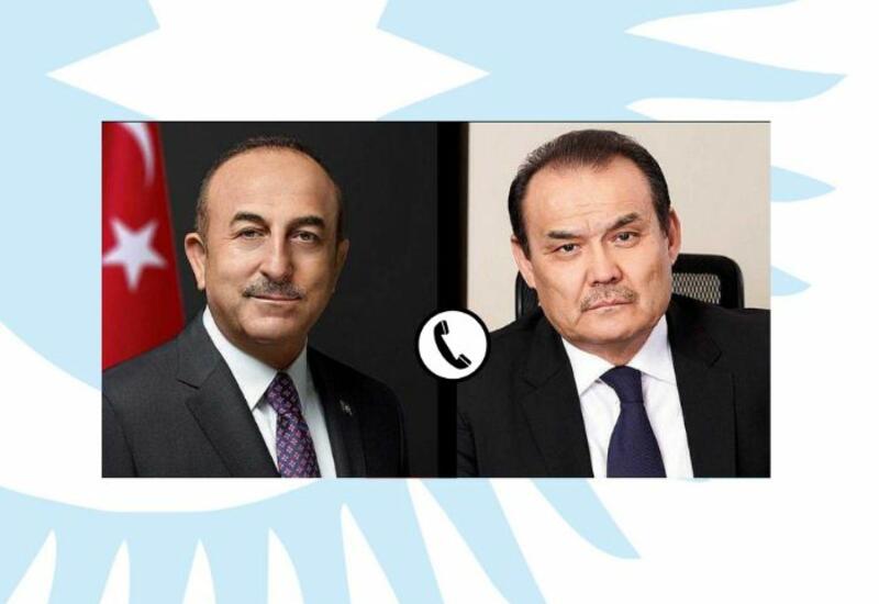 Чавушоглу и Амреев обсудили последние события в Казахстане