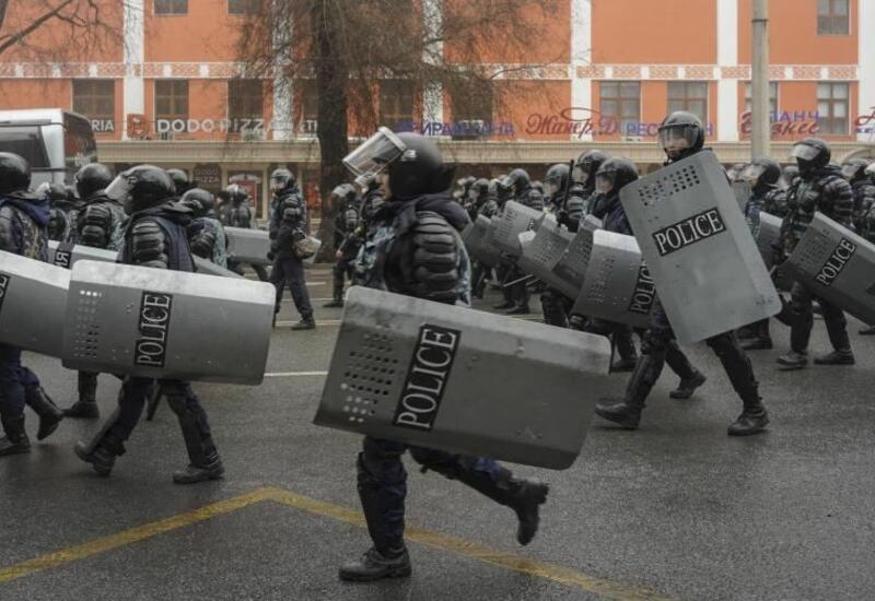 Politoloq və ekspertlər KTMT-nin Qazaxıstana daxil olmasını qanunsuz sayır