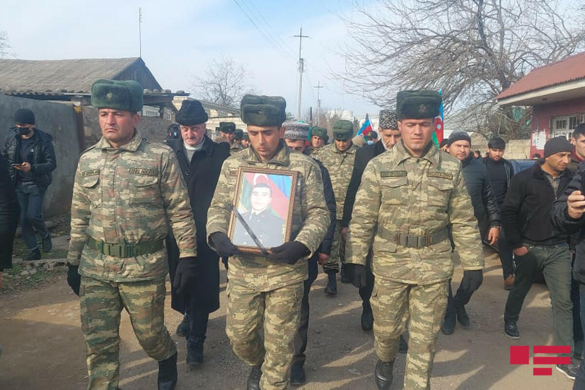 Похоронен военнослужащий, ставший шехидом в Кяльбаджаре