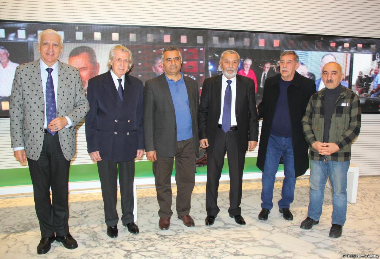 В Баку отметили юбилей Пярвиза Гулиева