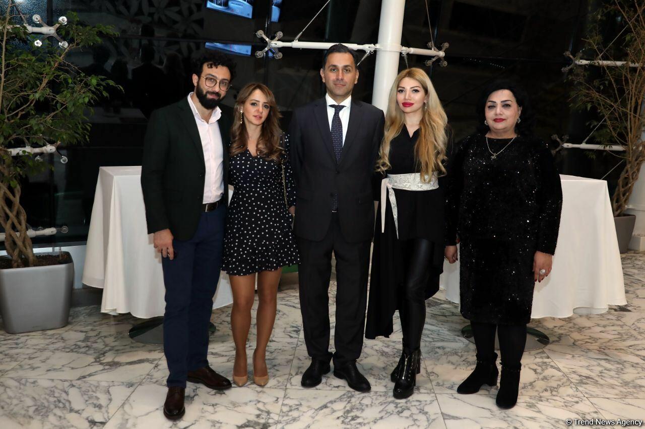 В Баку отметили юбилей Пярвиза Гулиева