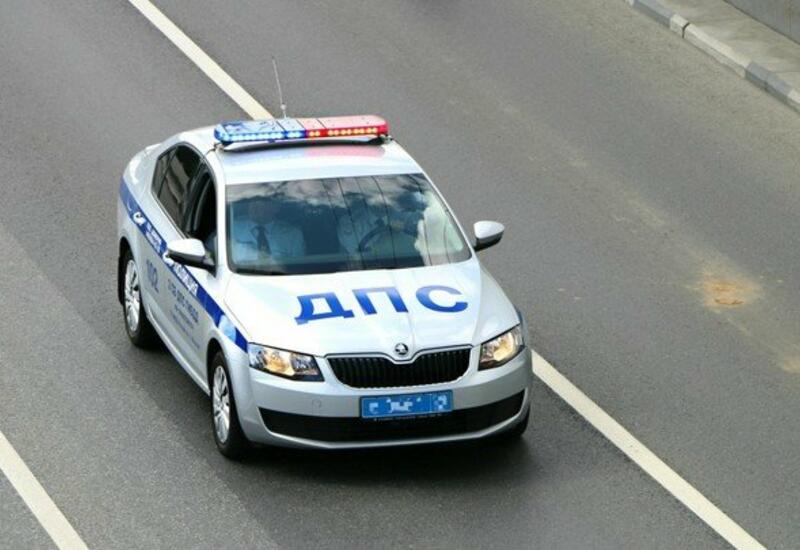 Полицейский автомобиль сгорел в результате массового ДТП в Москве