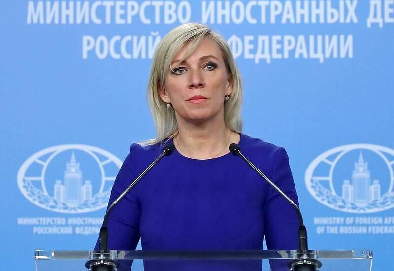 Захарова поставила на место армянского журналиста