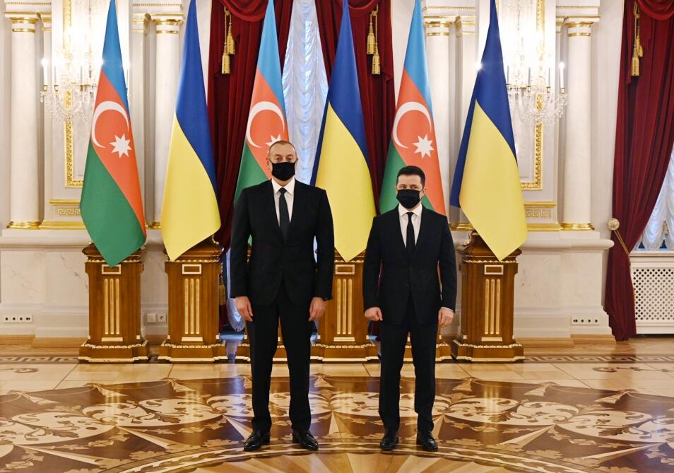 Состоялась встреча Президента Ильхама Алиева с Президентом Украины Володимиром Зеленским один на один