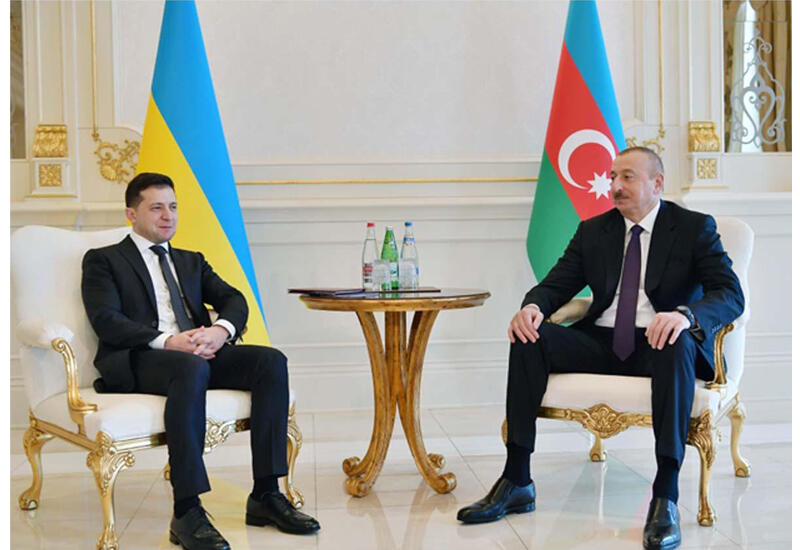Ukrayna Prezidenti Volodimir Zelenskinin adından Azərbaycan Prezidenti İlham Əliyevin şərəfinə lanç verilib