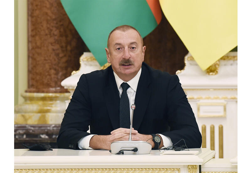 Президент Ильхам Алиев: У нас новые планы с Украиной в области энергетики