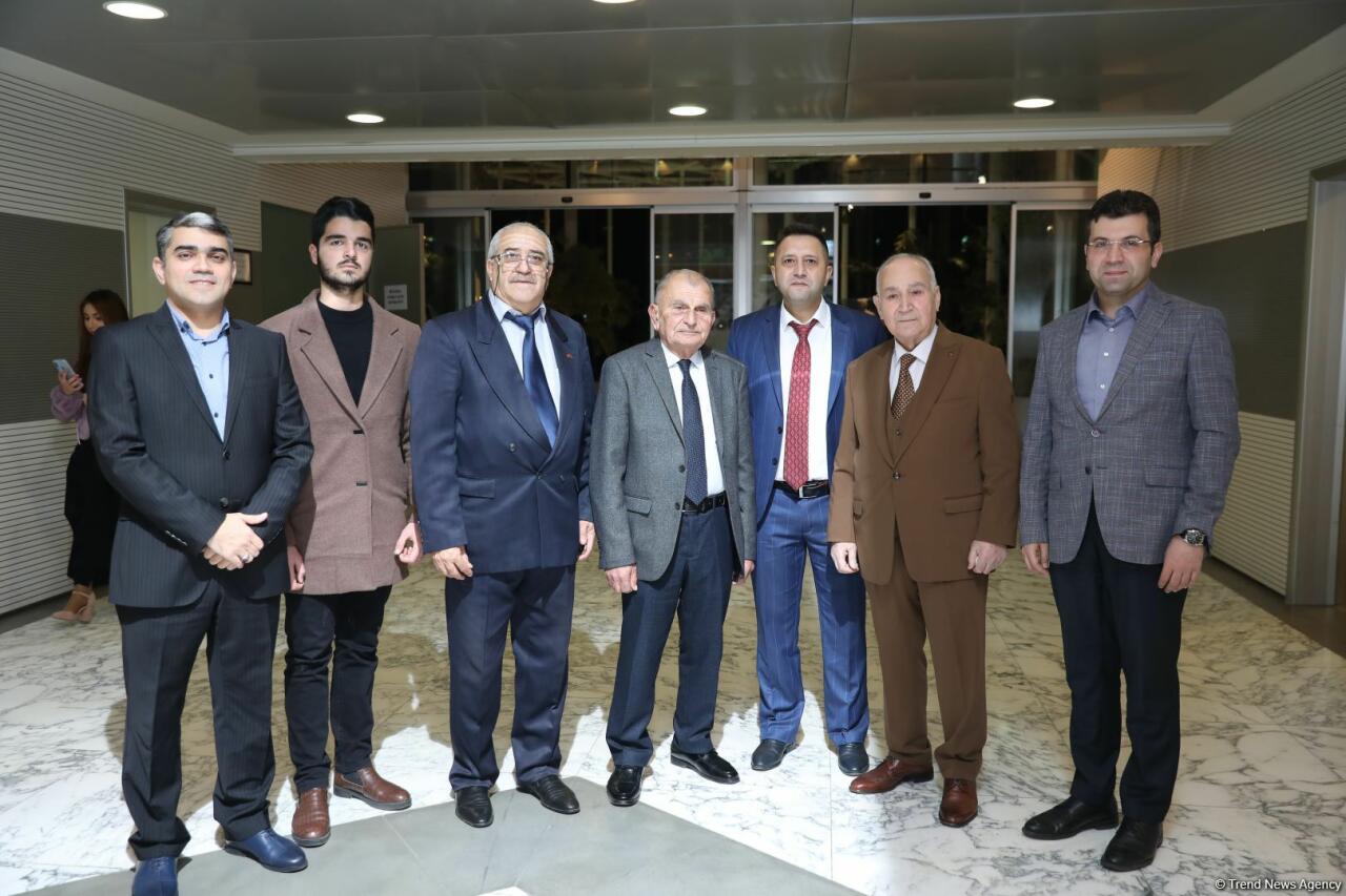 Tarzən və xanəndə Şirulla İmanovun xatirəsinə həsr olunmuş gecə keçirilib