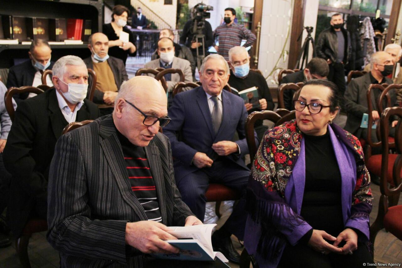 В Баку отметили юбилей Джафара Намига Кямала