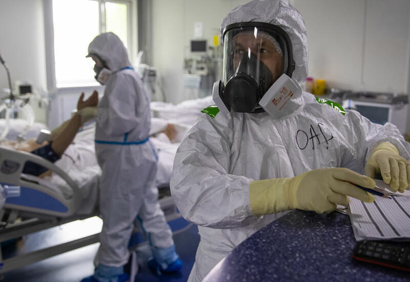 Вирусолог предупредил о тяжелых последствиях твиндемии гриппа и COVID-19