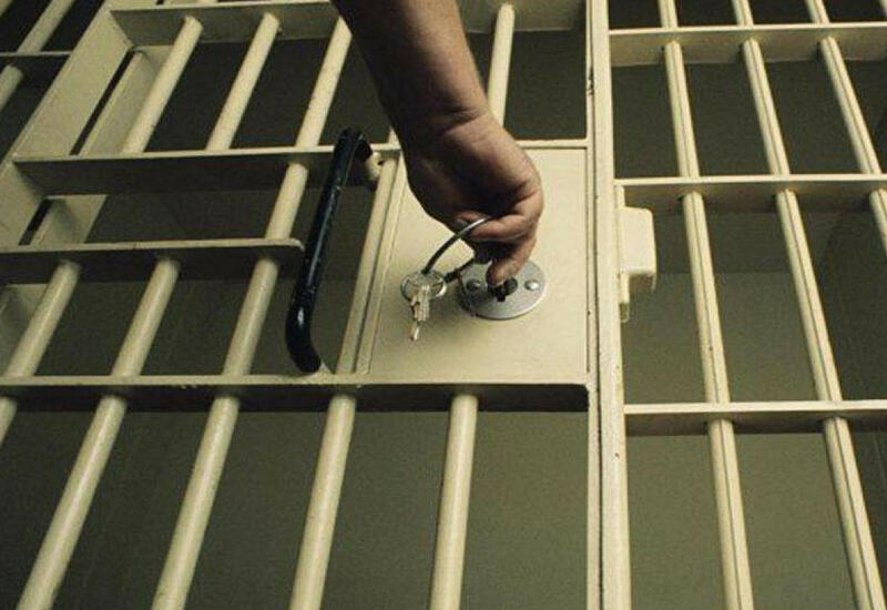 Азербайджан передал Ирану более 20 заключенных