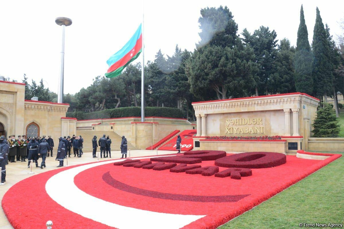 Азербайджанский народ чтит светлую память жертв трагедии 20 Января
