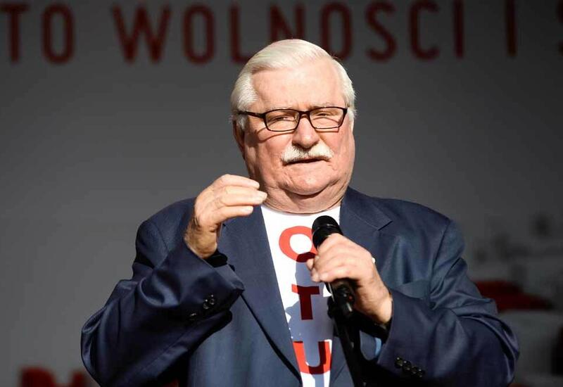 Экс-президент Польши заразился коронавирусом