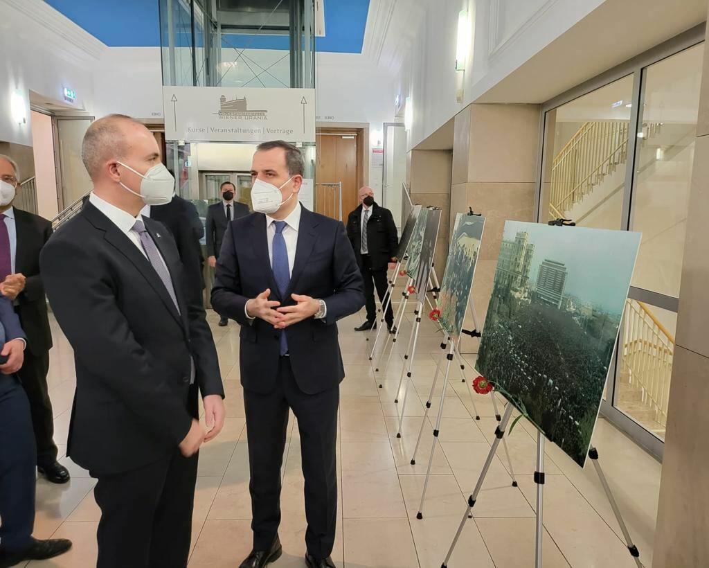 Ceyhun Bayramov Vyanada 20 yanvar faciəsinə həsr olunmuş tədbirdə iştirak edib