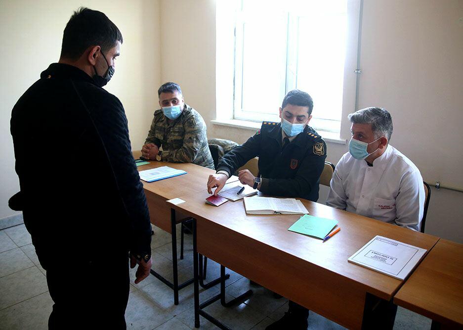 Военнообязанные Азербайджана совершенствуют боевые навыки