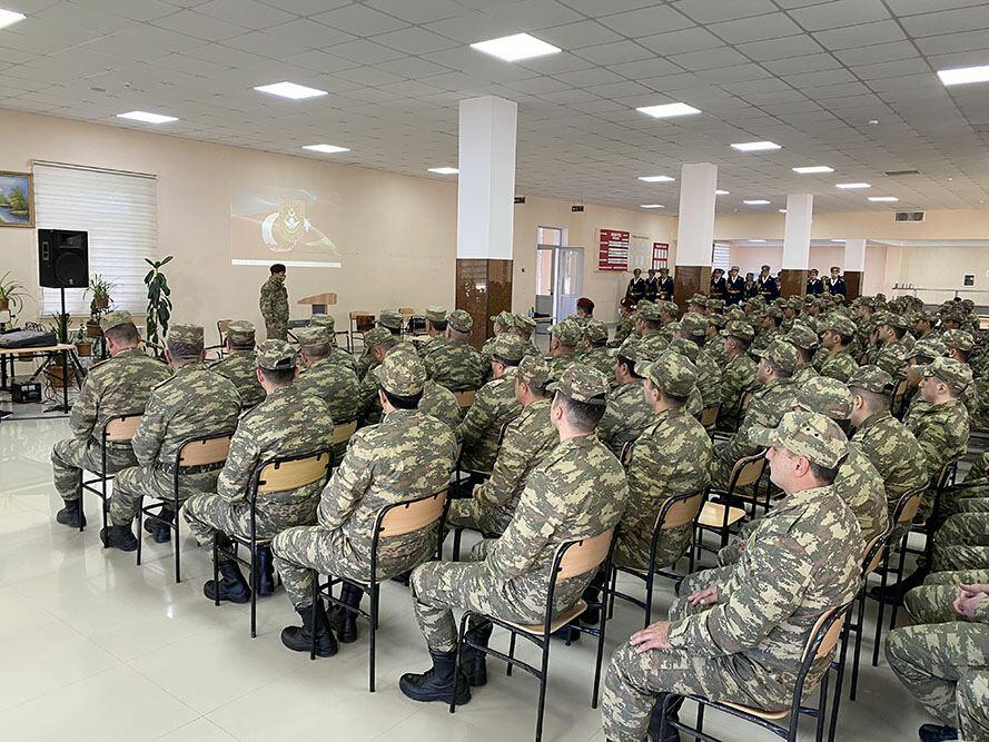 Военнообязанные Азербайджана совершенствуют боевые навыки