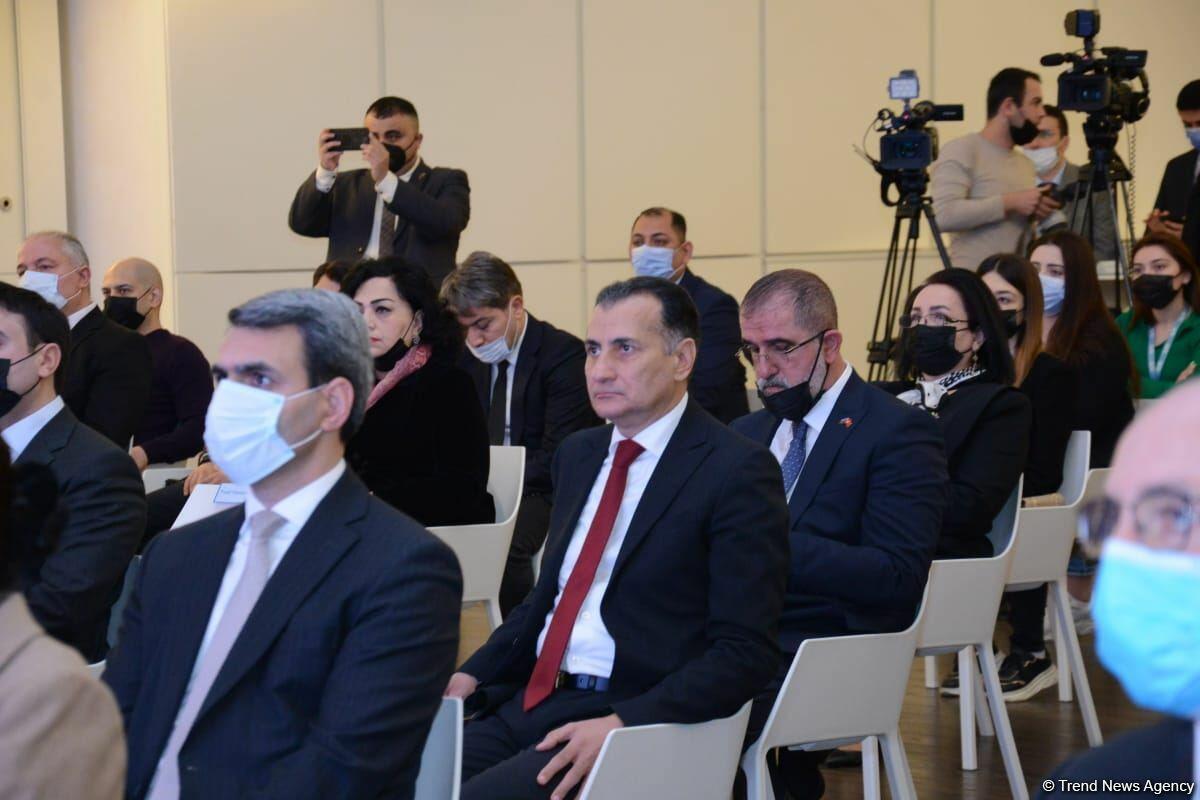 В Центре Гейдара Алиева прошла презентация сайта zefer.az