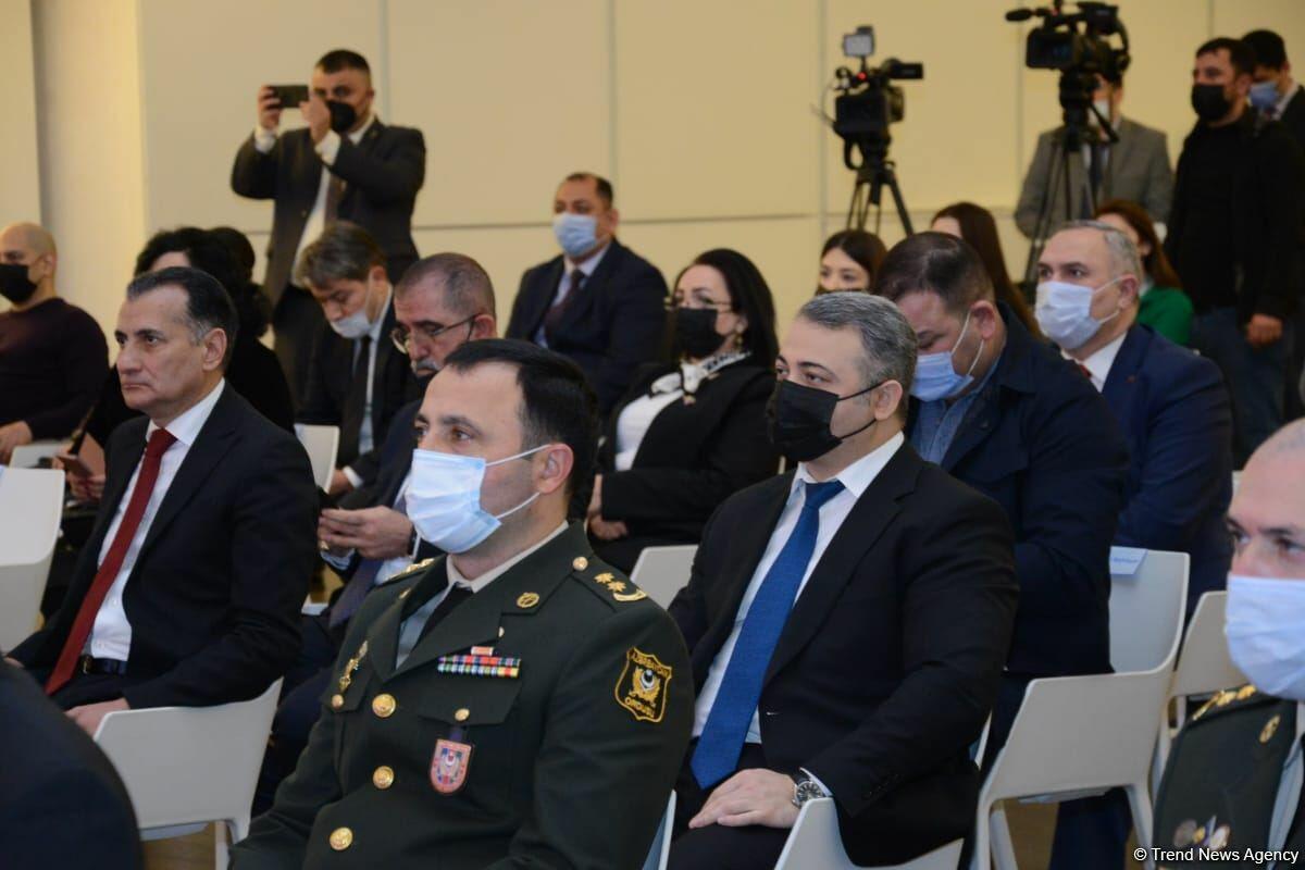 В Центре Гейдара Алиева прошла презентация сайта zefer.az