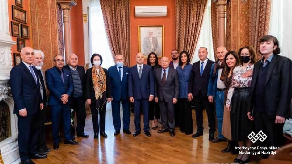 Азербайджанским архитекторам вручены государственные награды