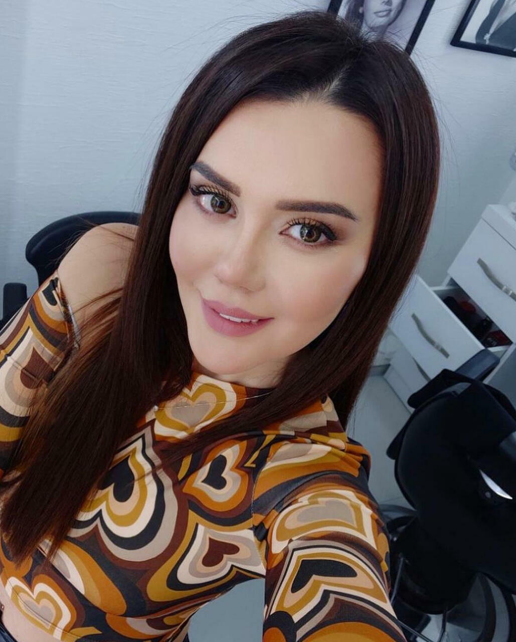 Oksana Rəsulova: "Mən özümü gözəl hesab etmirəm!"