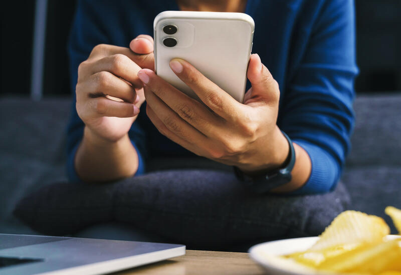 Продажи iPhone оказались под угрозой запрета