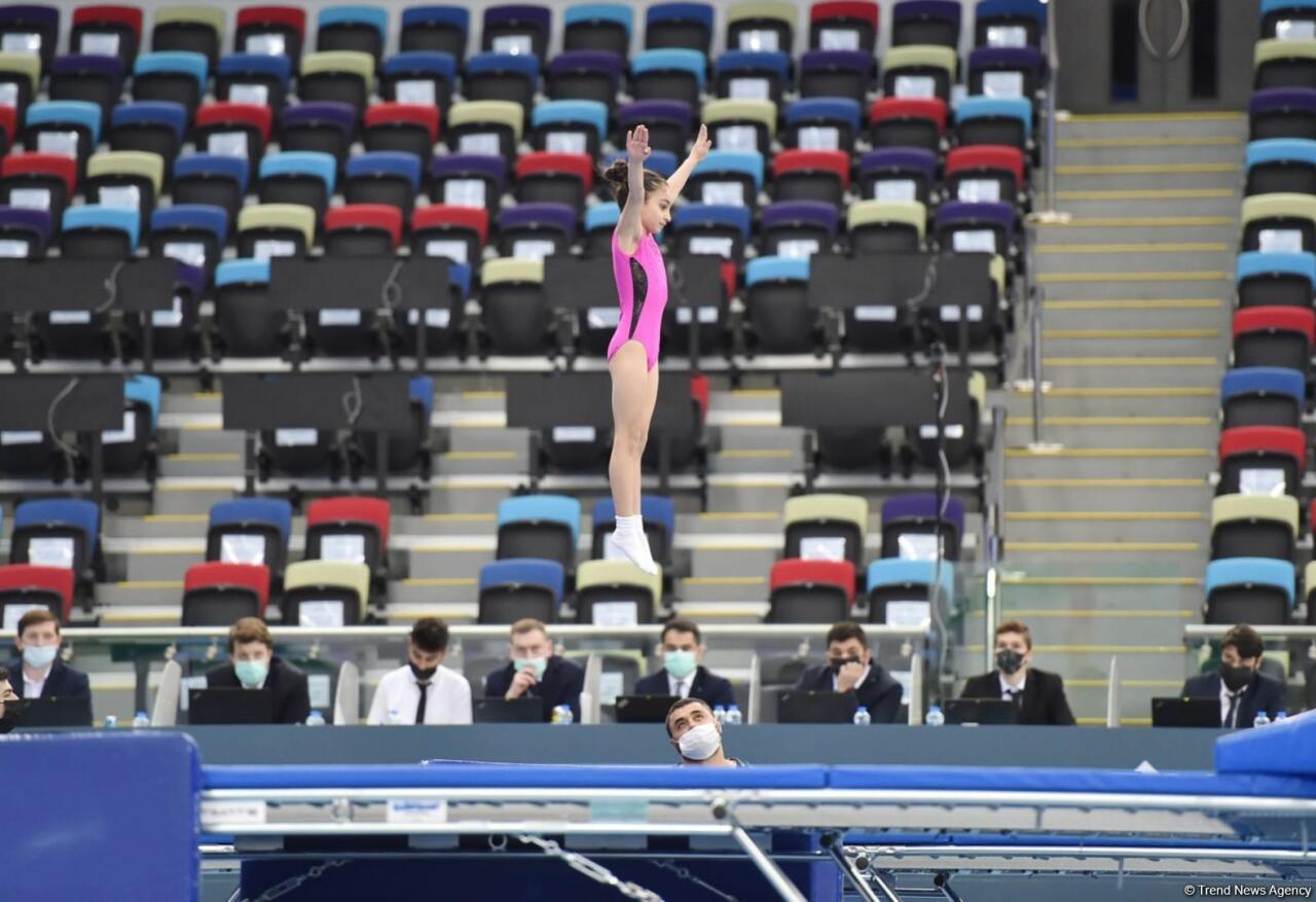 Определились победители Первенства Азербайджана и Чемпионата Баку по прыжкам на батуте и акробатической дорожке
