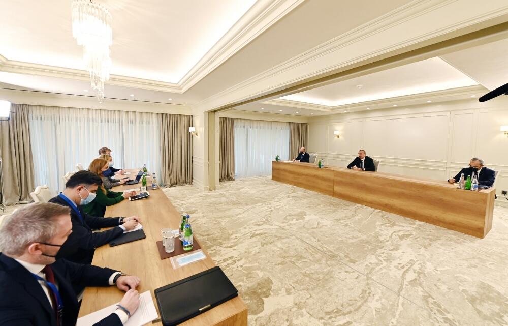 Президент Ильхам Алиев принял делегацию, возглавляемую Еврокомиссаром по энергетике