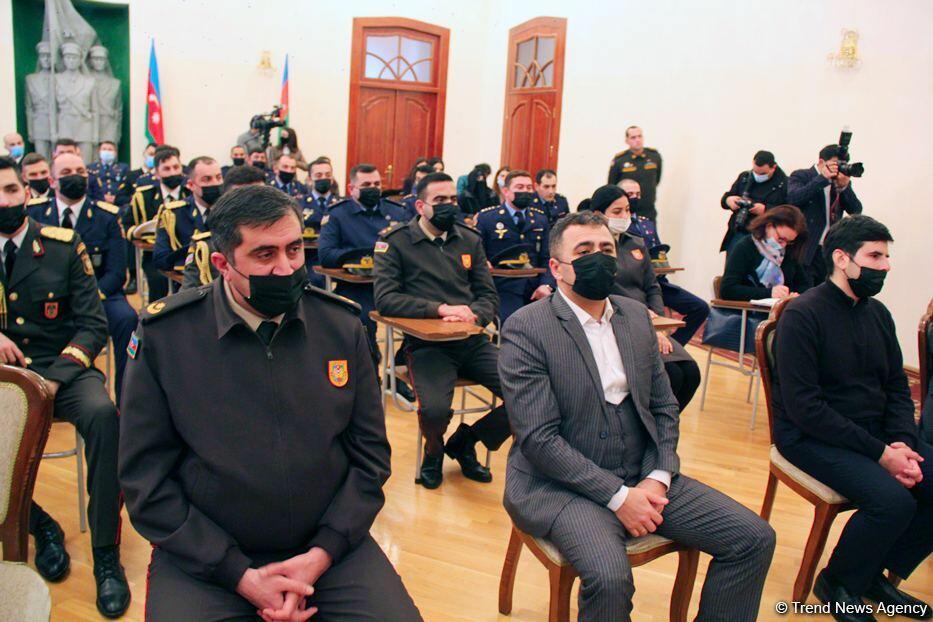 В Доме офицеров в Баку прошла презентация проекта, посвященного Национальному герою Мубаризу Ибрагимову