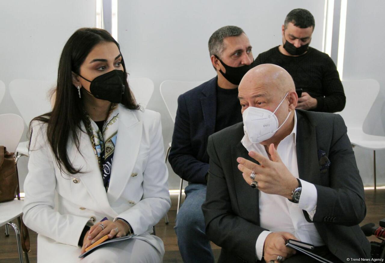 В Баку представлен проект, посвященный культурному наследию Польши в Азербайджане