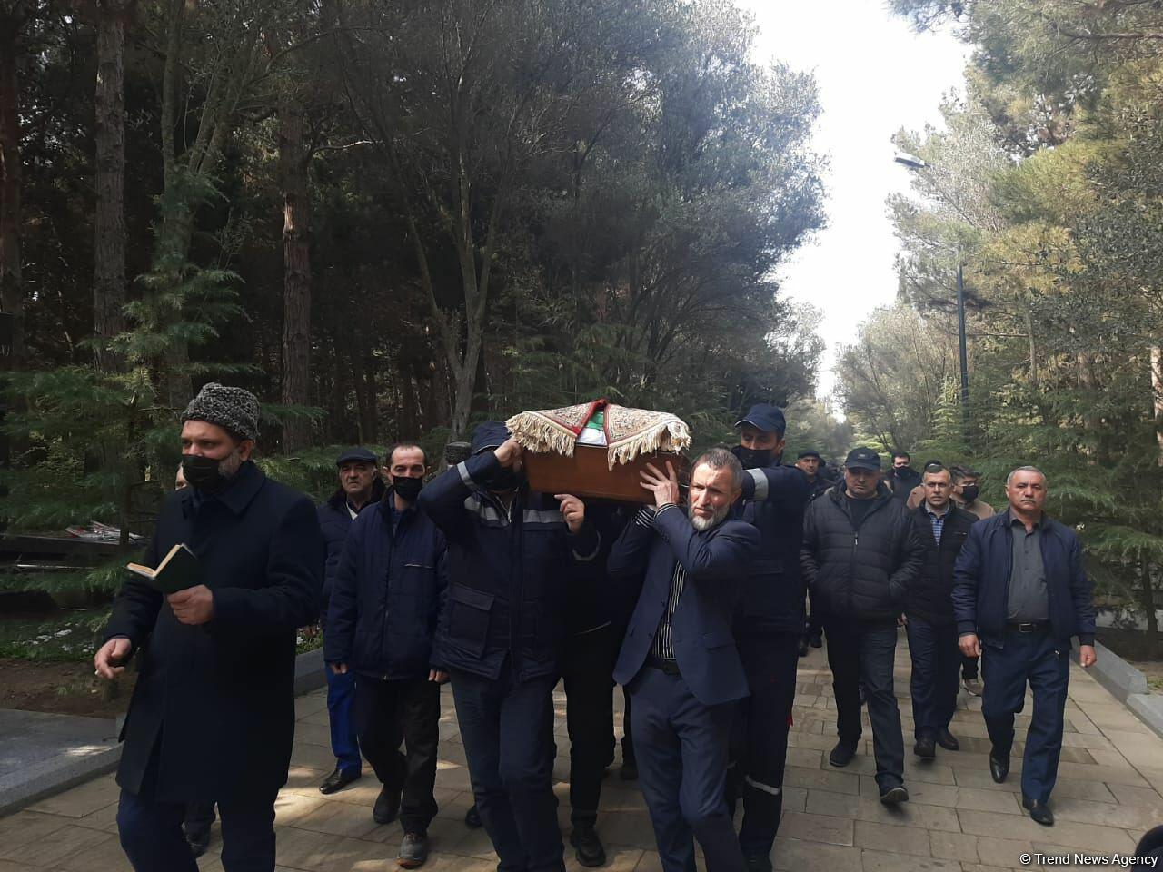 В Баку прошла церемония прощания с народным артистом Алибабой Мамедовым