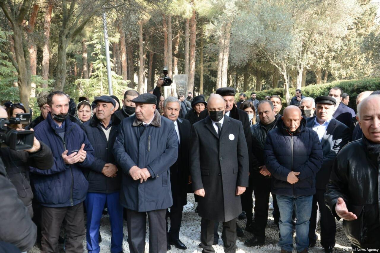 В Баку прошла церемония прощания с народным артистом Алибабой Мамедовым