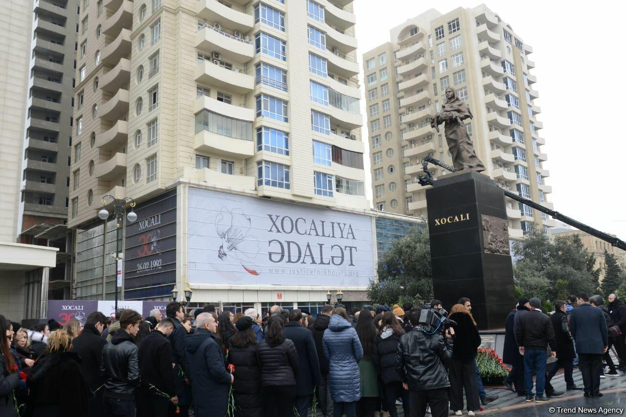 Азербайджанский народ чтит память жертв Ходжалинского геноцида