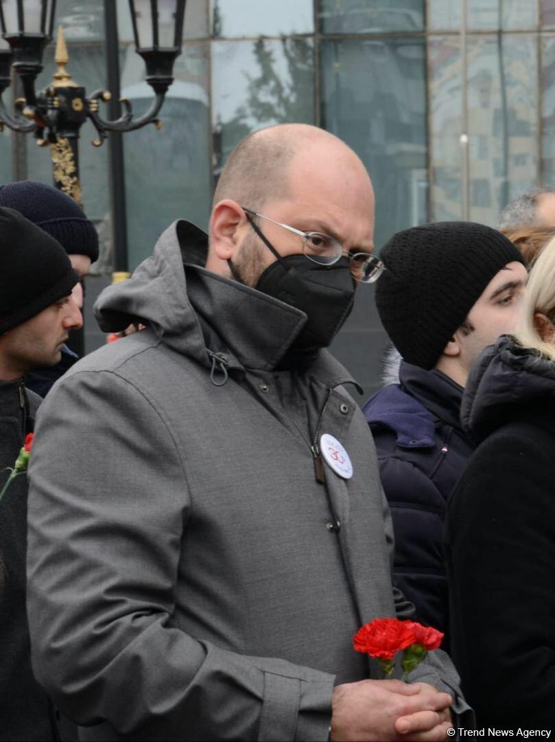 Азербайджанский народ чтит память жертв Ходжалинского геноцида
