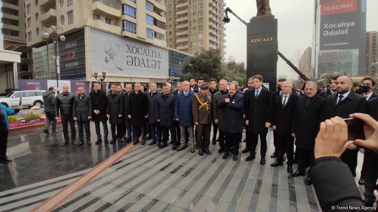 Азербайджанский народ чтит память жертв Ходжалинского геноцида