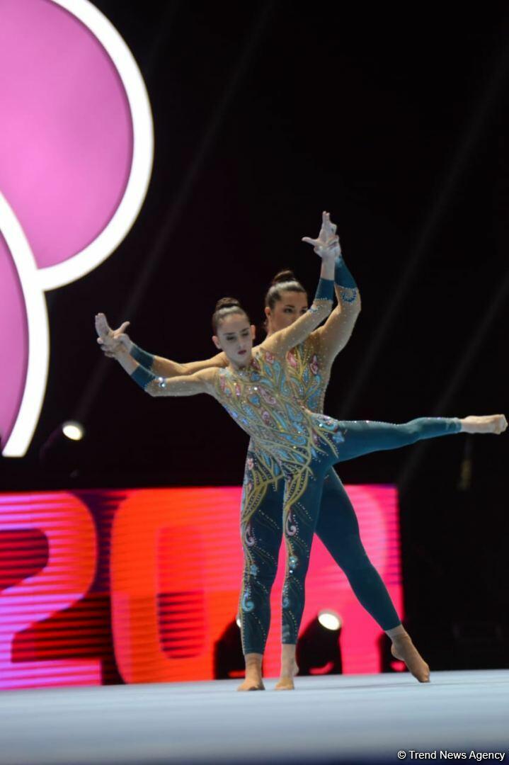 В Баку стартовал первый день соревнований Чемпионата мира по акробатической гимнастике