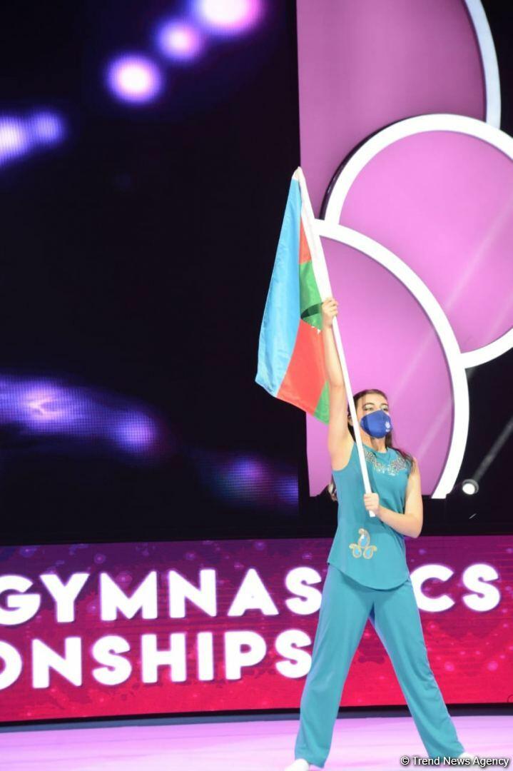 В Баку состоялась торжественная церемония открытия Чемпионата мира по акробатической гимнастике