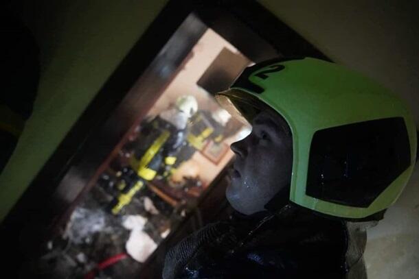 На киевском Подоле после обстрела произошел пожар