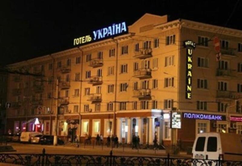 В Чернигове разбомбили гостиницу "Украина"