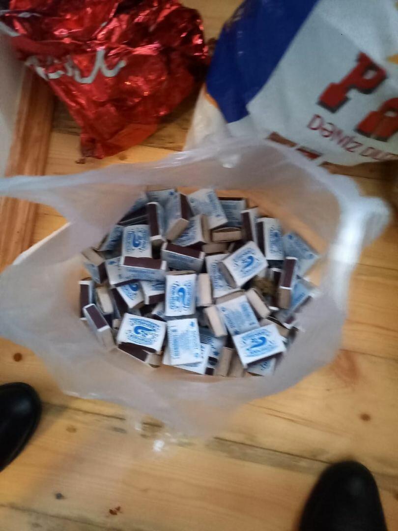 У бывшего заключенного обнаружили наркотики и оружие