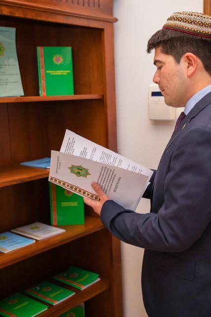 Голос туркменской молодежи на выборах из Италии