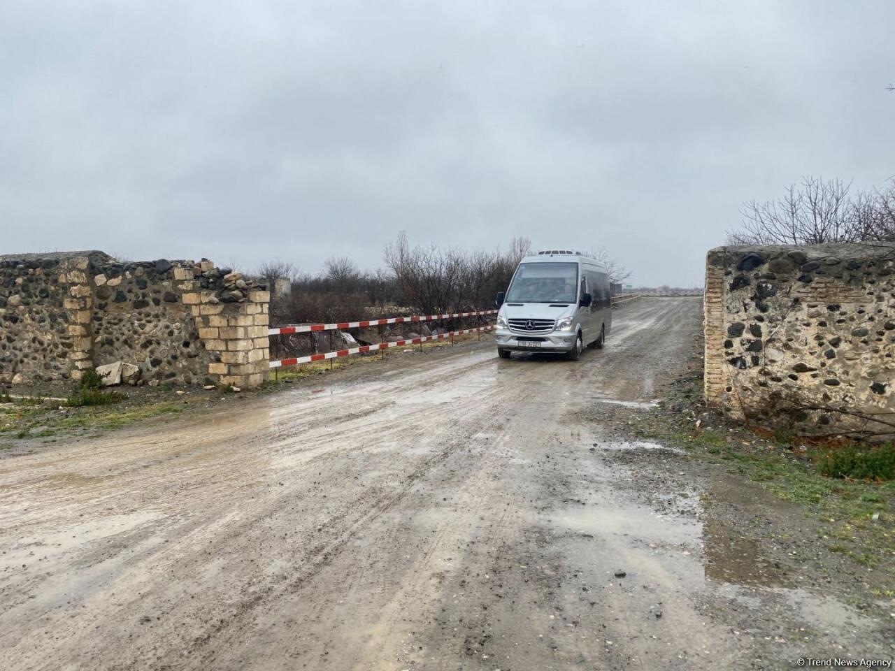 Xarici jurnalistlərin Ağdam şəhərinə səfəri başlayıb