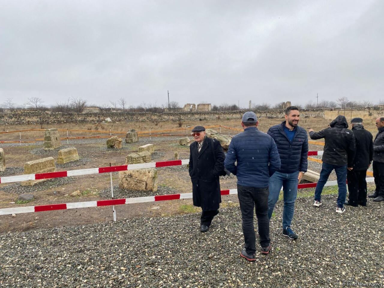 Xarici jurnalistlərin Ağdam şəhərinə səfəri başlayıb