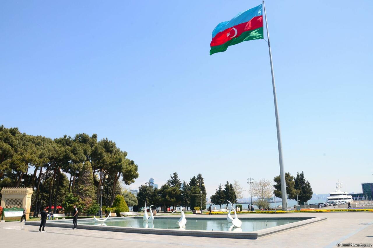 Приморский бульвар Баку
