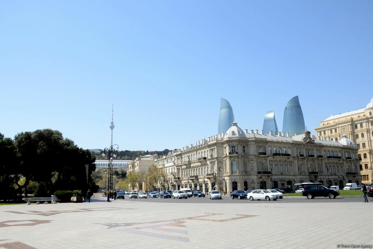 Приморский бульвар Баку
