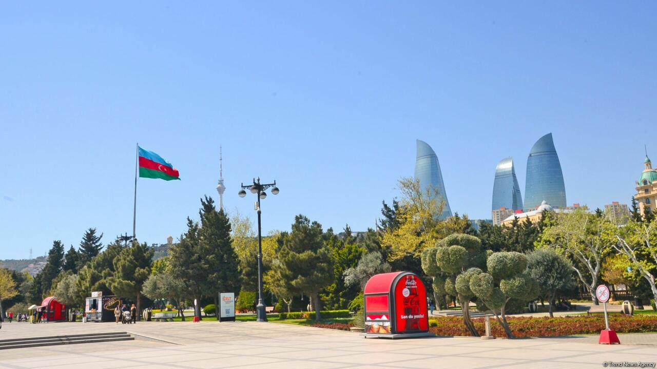 Приморский бульвар Баку