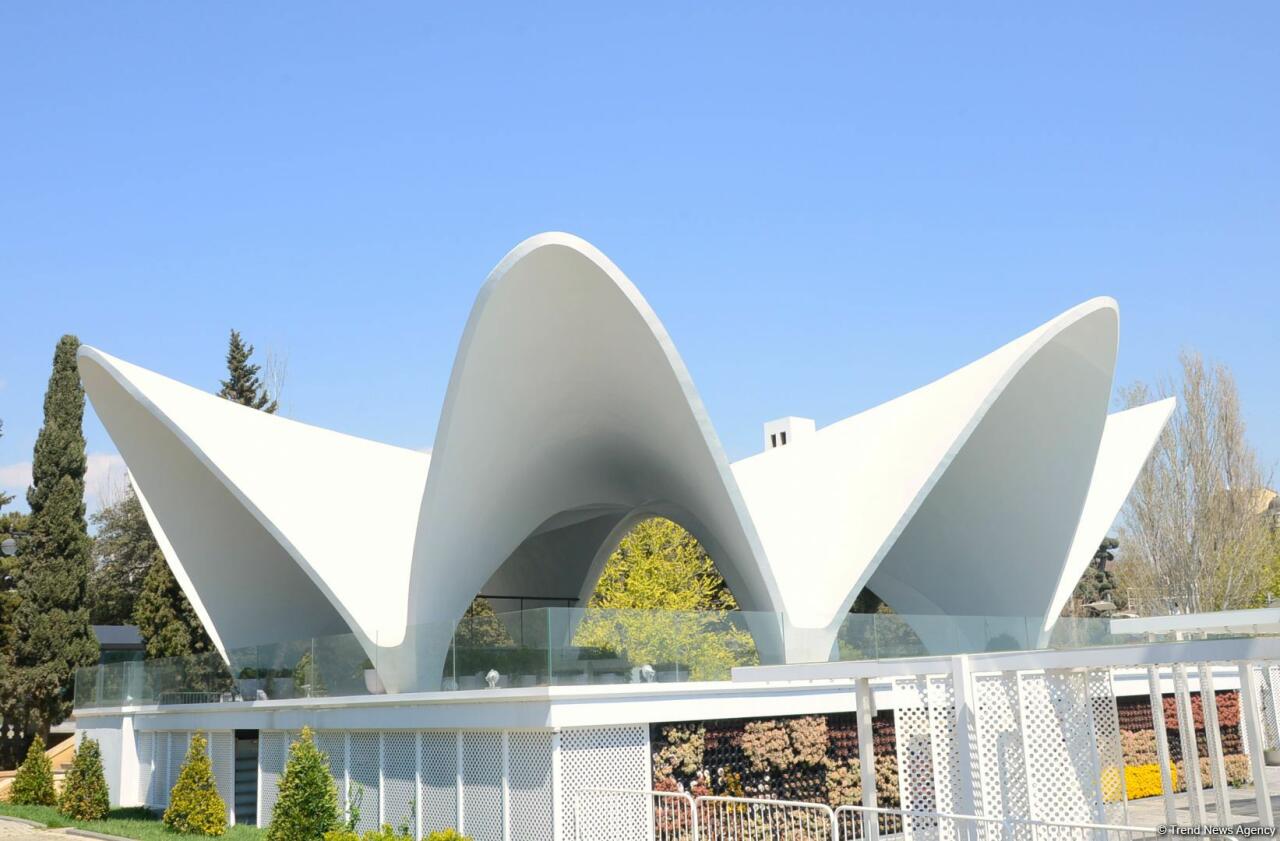 Приморский бульвар Баку