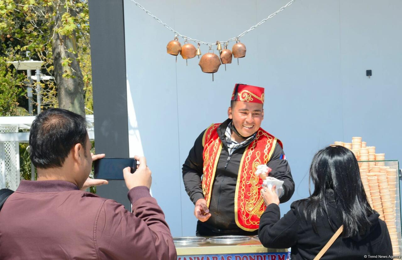 Приморский бульвар Баку